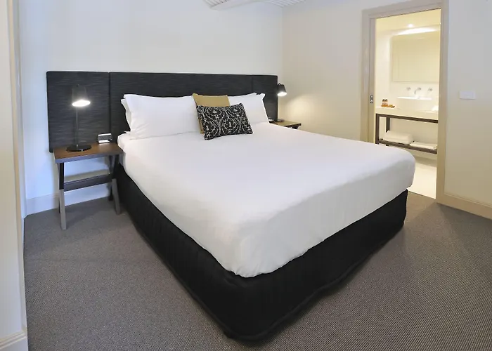 Grand Hotel Melbourne