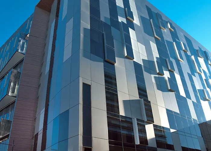 Travelodge Hotel Melbourne Docklands